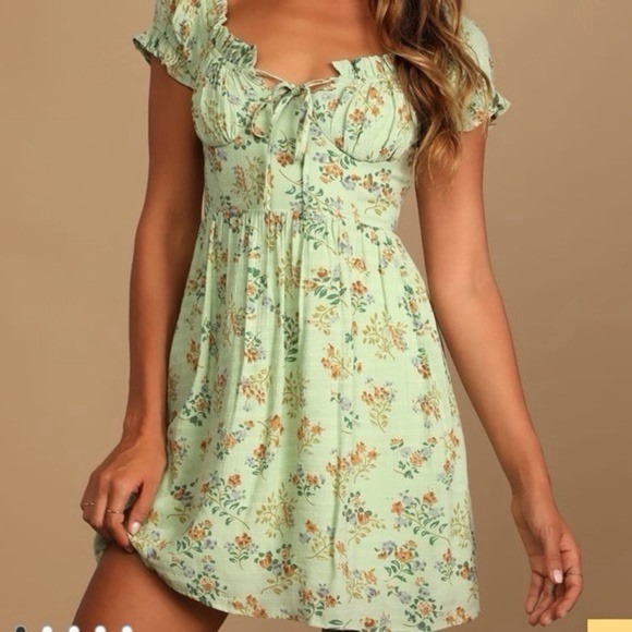 Lulus Dresses & Skirts - Lulus Floral Mini Dress Womens Sage Green Puff Sleeve Cottagecore Babydoll S